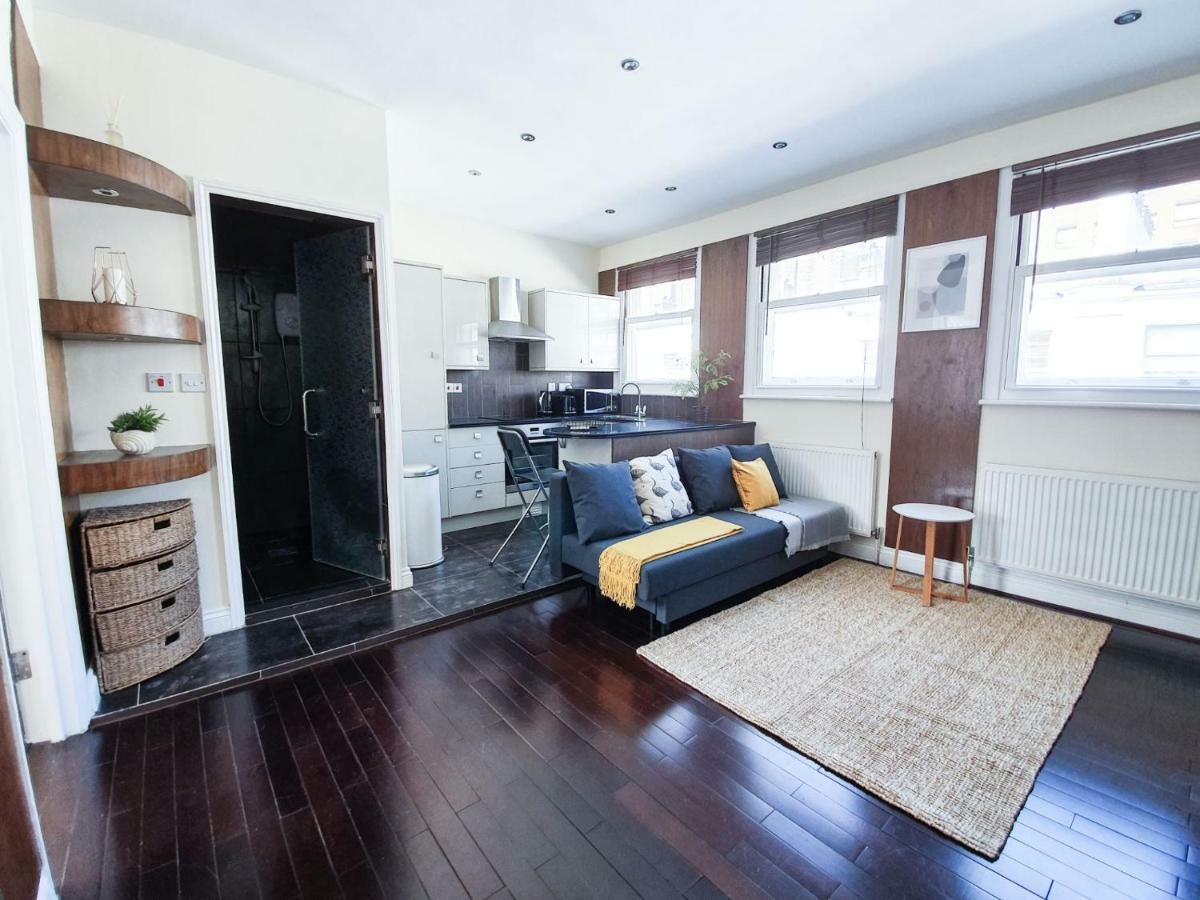 Pass The Keys - Holborn Apartment Close To Everything ลอนดอน ภายนอก รูปภาพ